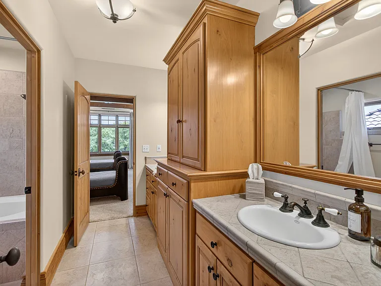 2375 Clubhouse Dr — Photo 78