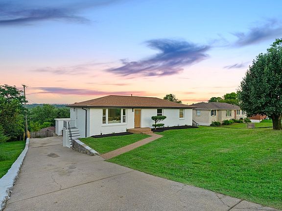 5th image of 2717 Noonan Dr