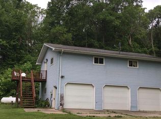 14704 Stelter Valley Ln, Ferryville, WI 54628