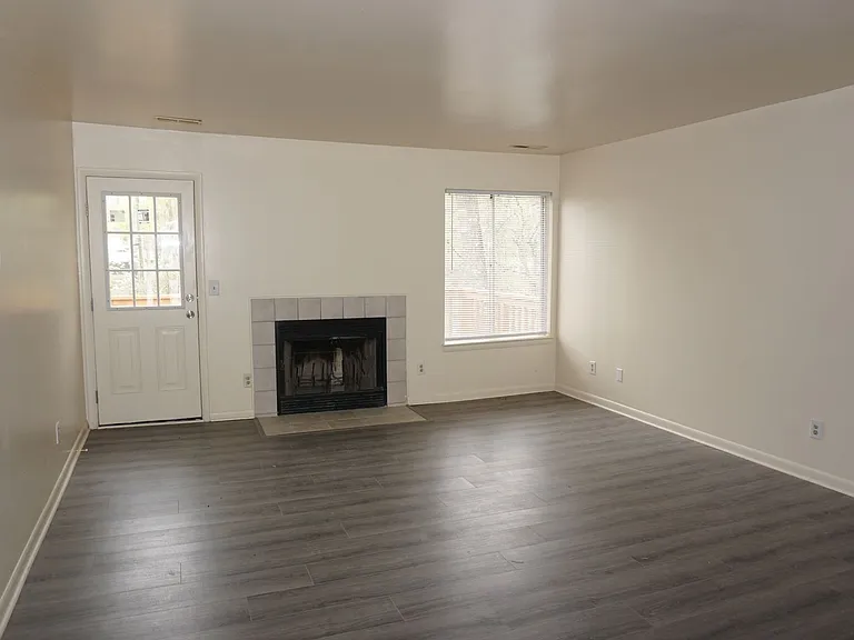 103 Westerly Ave — Photo 8