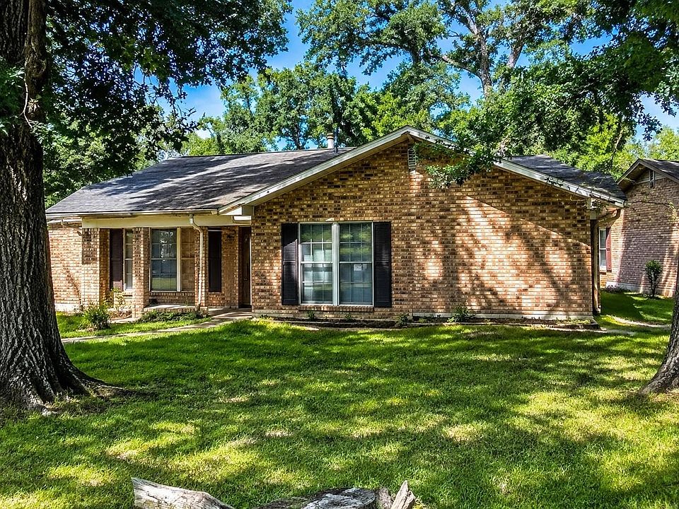 1st image of 1429 Circle Dr