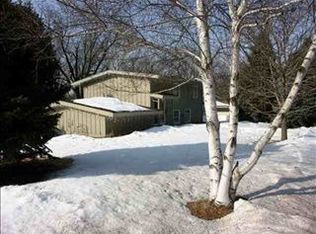 8103 Grand Ave, Omaha, NE 68134