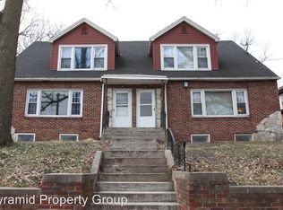 12 Rock Gln, Mason City, IA 50401