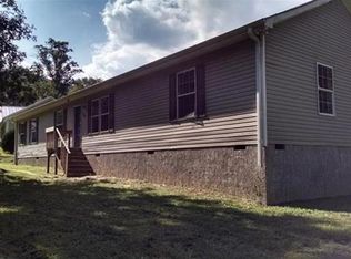 25 Reed Rd, Fairview, NC 28730