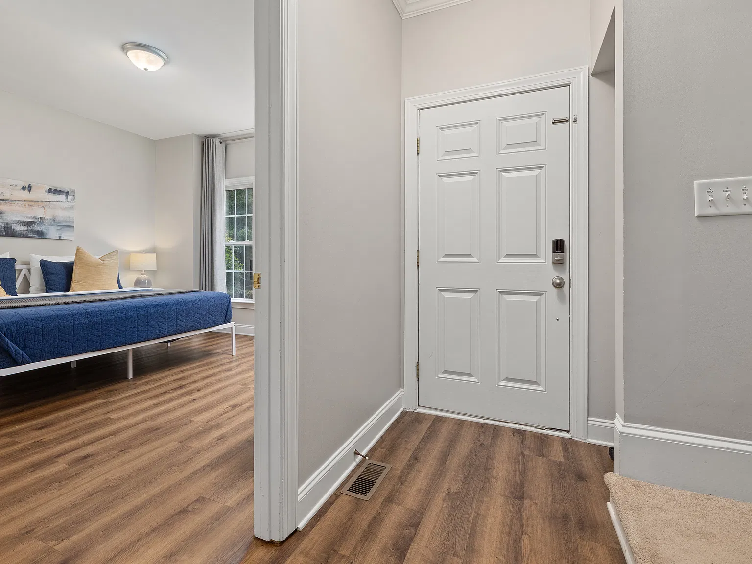 3 bed, 1705 sqft, $2,200 — Photo 4