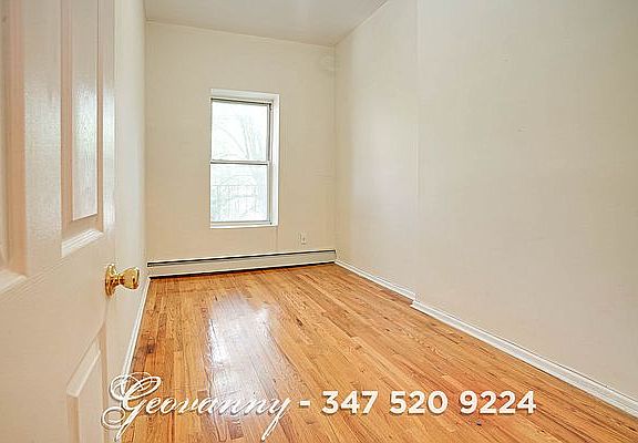 3rd image of 465 Kosciuszko St #3F