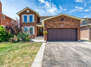 1919 Aldermead Rd, Mississauga, ON L5M 3A1