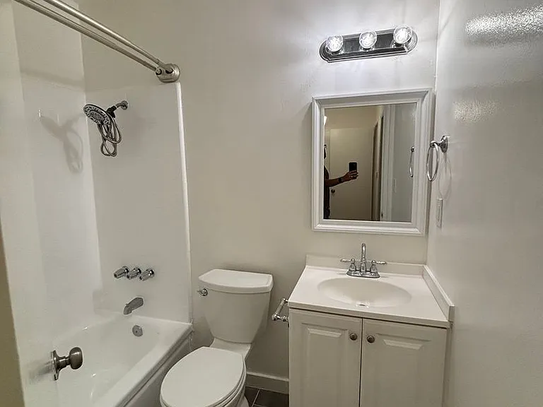 4540 Vista Del Monte Ave — Photo 8