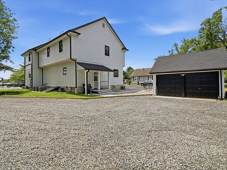 134 Snyder Ave #A — Photo 17