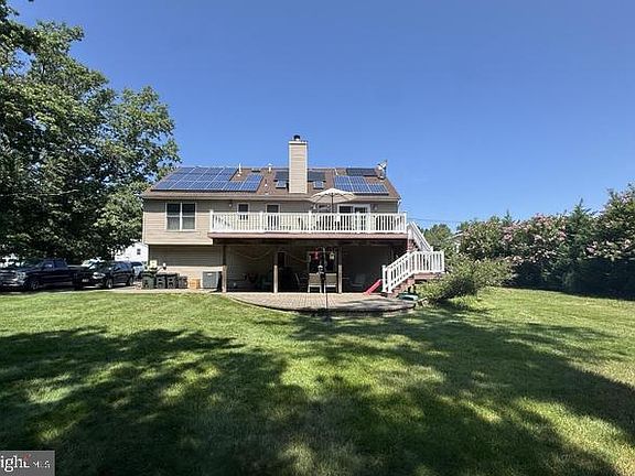4th image of 21 Sylvan Blvd