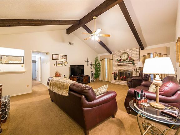 5th image of 6705 Wood Iron Dr