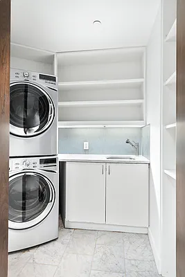 Sold by Compass | media 10