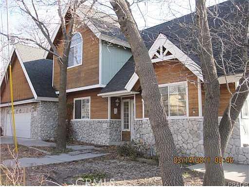 1st image of 1611 Oak Way