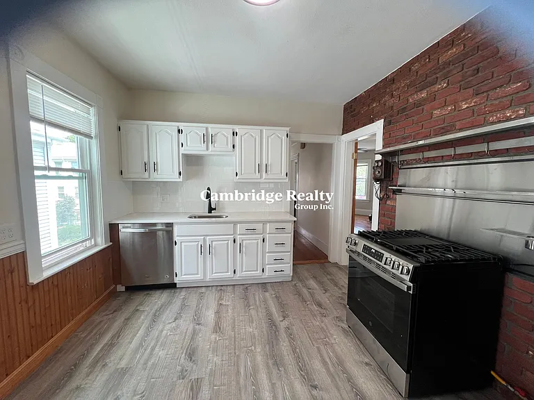 16 Edward T Sullivan Rd — Photo 5