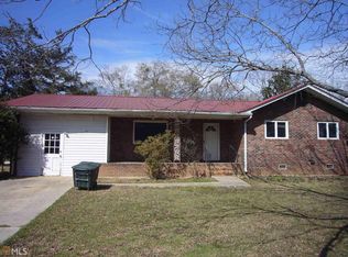 1007 Miller Dr, Elberton, GA 30635