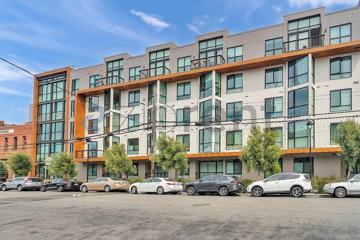 2 bed, 906 sqft, $6,500 — Photo 3