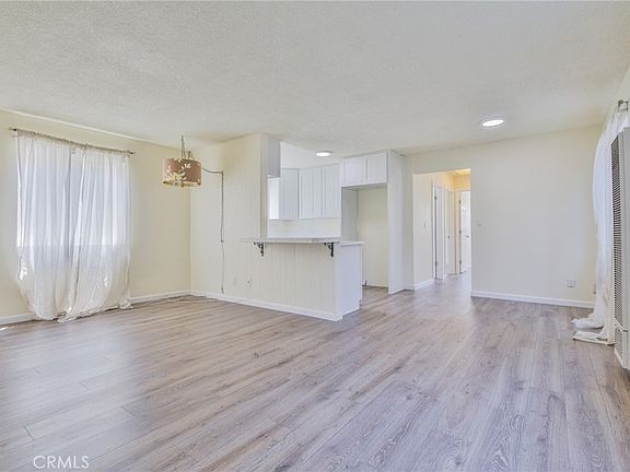 4th image of 11858 Cedarvale St