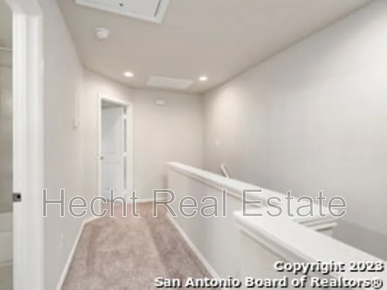 9919 Grove Mist #4 — Photo 11
