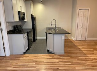 Centre 4924 - 5, Pittsburgh, PA 15213