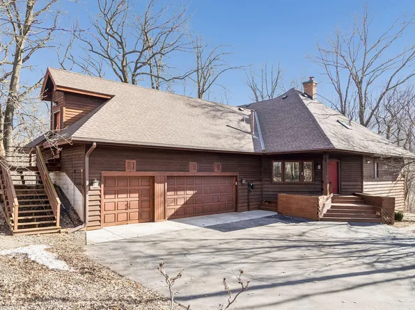 4425 Holm Oak Ln N, Oakdale, MN 55128