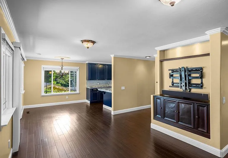 8 Shepherds Pl — Photo 7