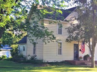 117 E 4th St, Ellinwood, KS 67526