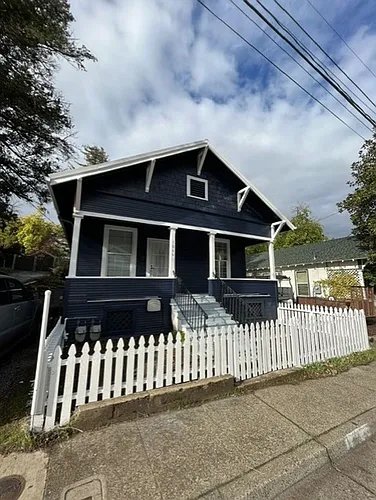 1066 Pine St Photo 1 1066 Pine St Photo 1
