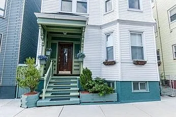 42 Washburn St #2 — Photo 9