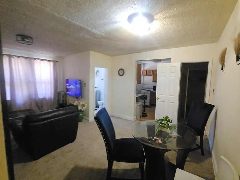 6009 N Mozart St #1S — Photo 7