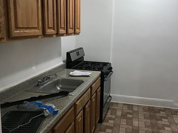 5th image of 4307 42nd St APT 3A