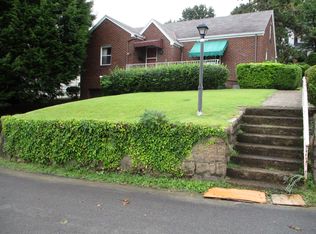 45 Roosevelt Dr, Uniontown, PA