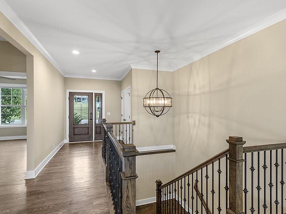 2nd image of 460 S Stone Ridge DRIVE