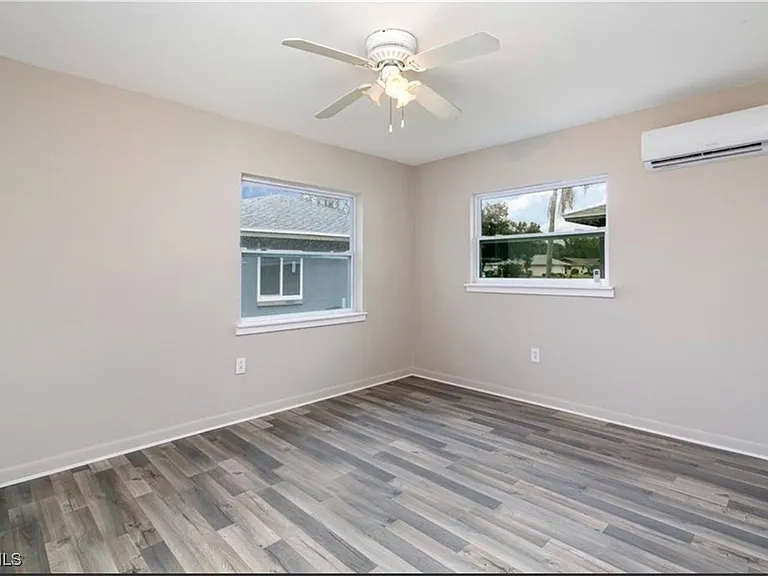 12937 4th St — Photo 13