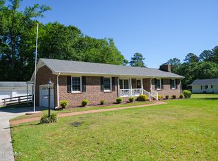 2430 Forrest Dr, Kinston, NC 28504