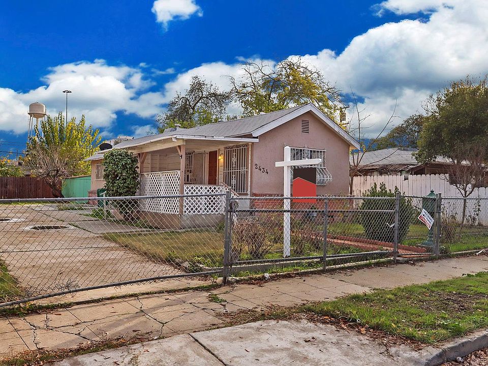 1st image of 2434 E Taylor St