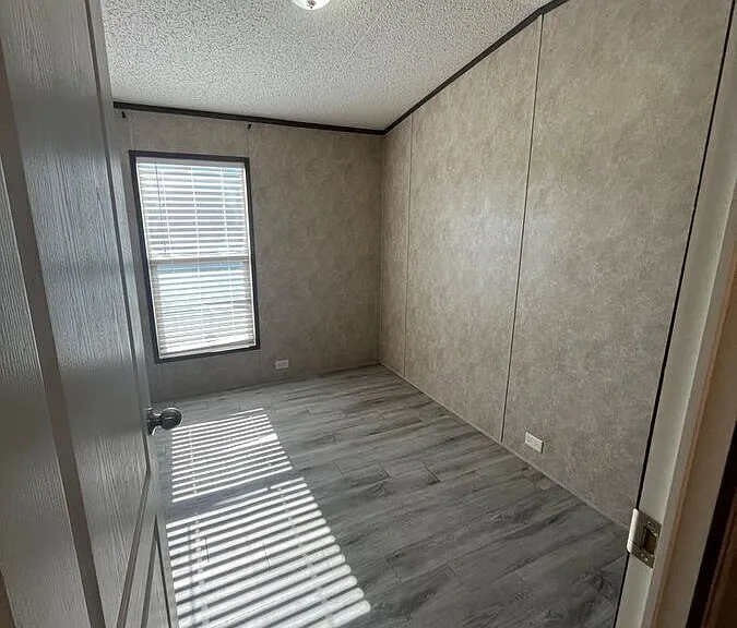 675 E Mills Dr — Photo 10