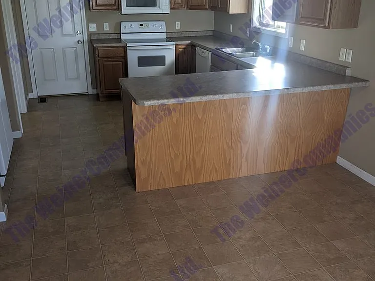 201 Red Bud Dr — Photo 8