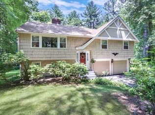 122 Jennings Rd, Holliston, MA 01746