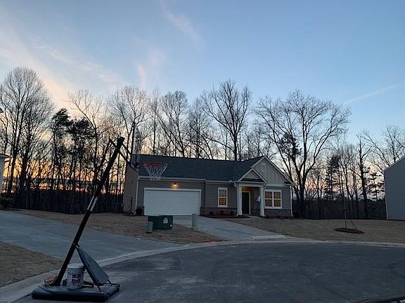2nd image of 4815 Minnow Ln