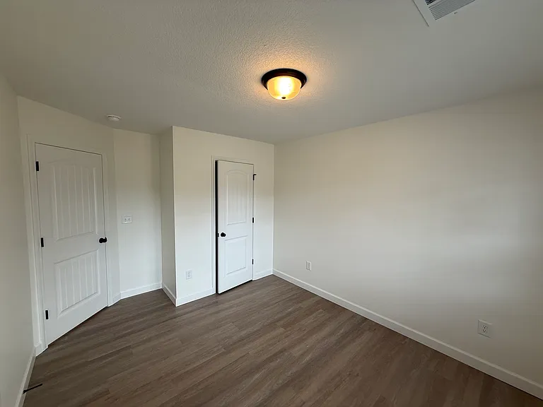 896 Bradley Dill Rd #B — Photo 28