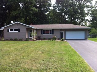 355 Russell St, Cortland, OH