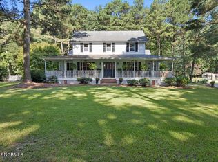 671 Stokes Gooding Rd, Kenansville, NC 28349