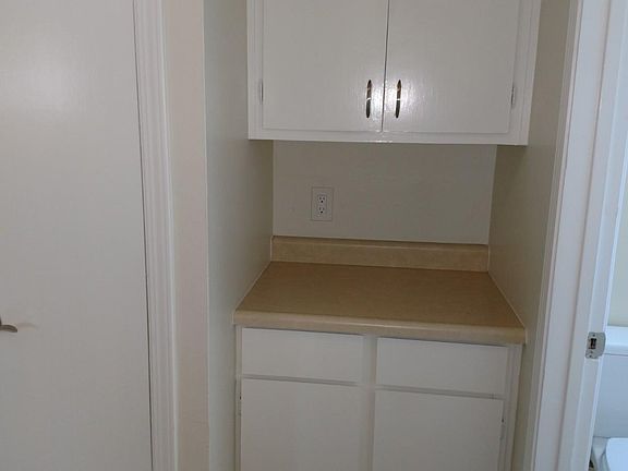 2nd image of 282 Monroe Dr #3