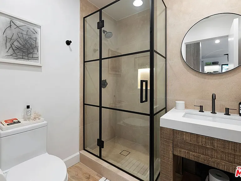 3640 Maplewood Ave — Photo 36