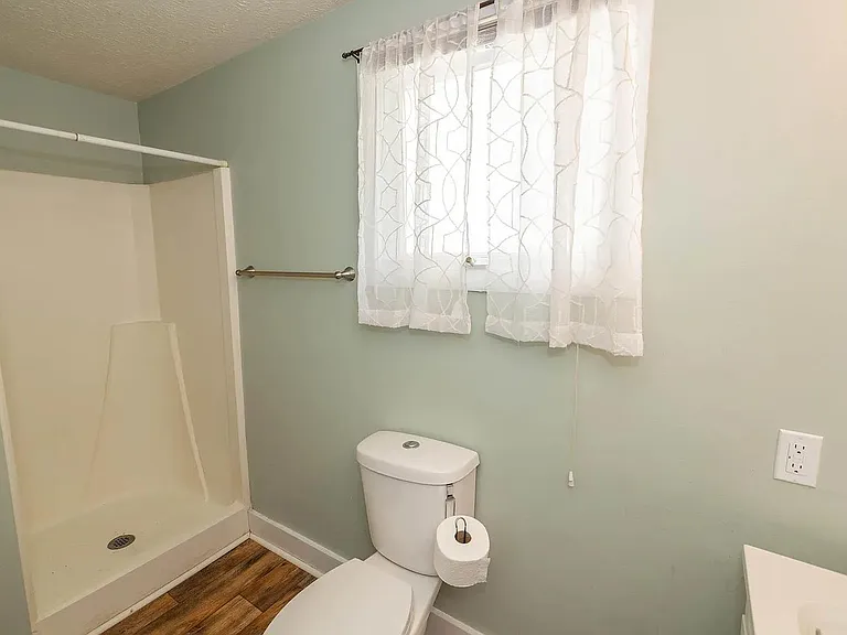 Unit Photo