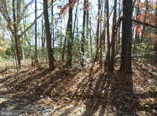 High St, Montross, VA 22520