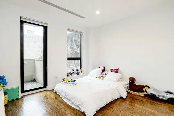 Rented by Domain Properties | media 12