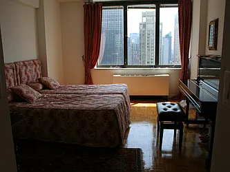 Rented by Sotheby's International Realty