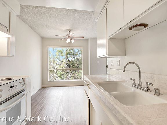 5th image of 843 Euclid St #201