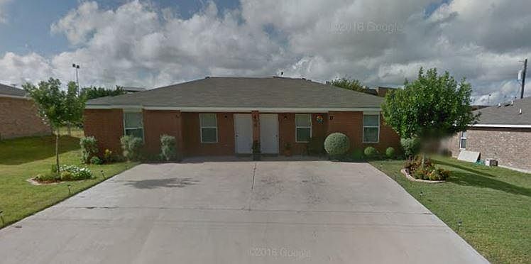 1st image of 406 Justin Ln